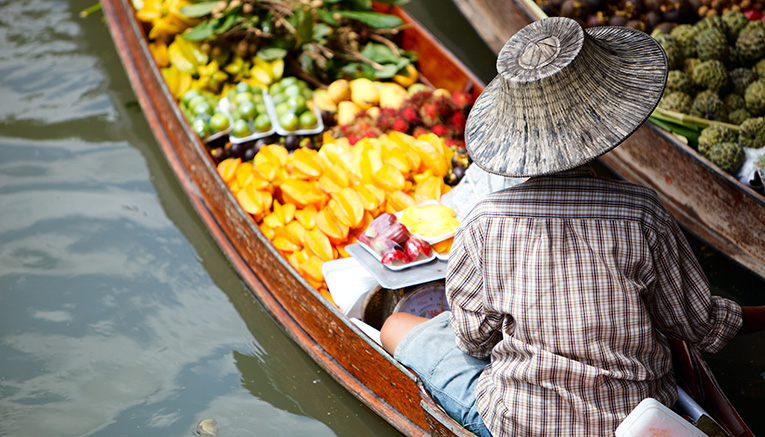 Wmyq-myanmar-walking-2